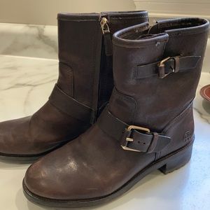 Tory Burch Brown Leather Boots!